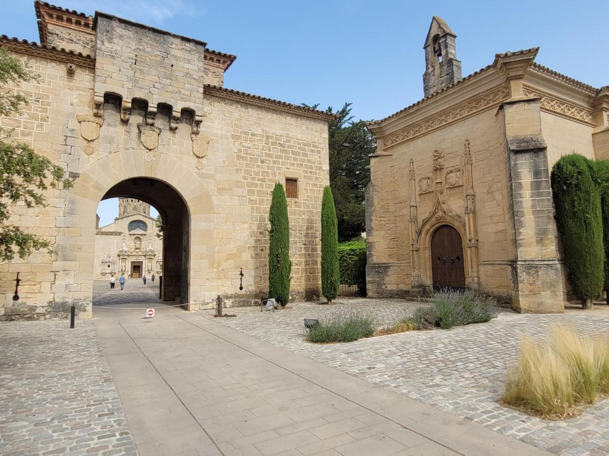 Hotel Hostatgeria De Poblet Zewnętrze zdjęcie