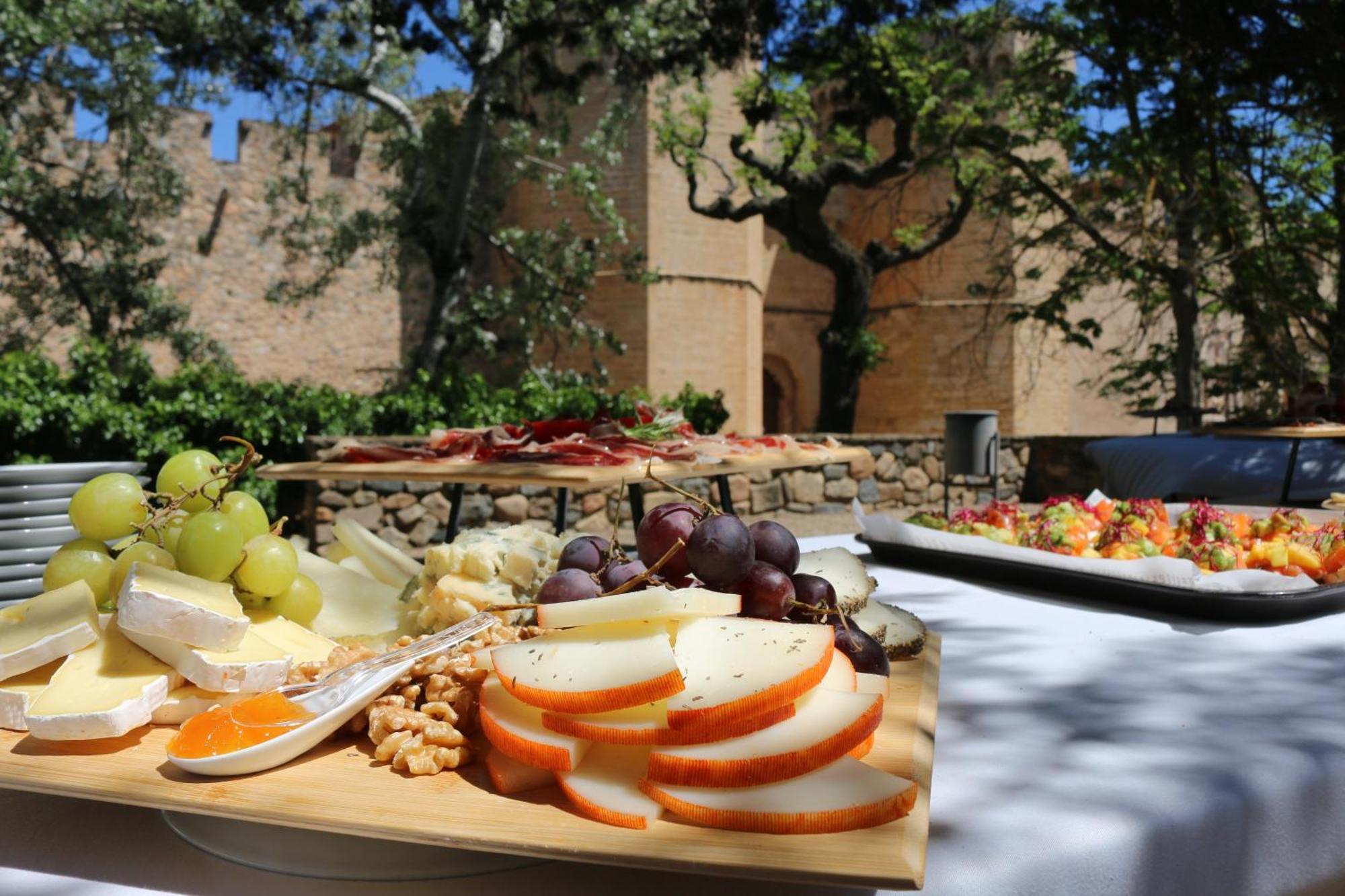 Hotel Hostatgeria De Poblet Zewnętrze zdjęcie